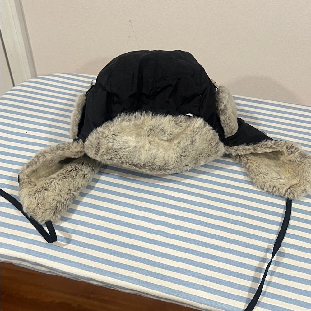 Cozy Black and Gray Winter Hat